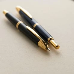 New π₯ Pilot - Fountain Pen - Capless - Blue (Gold Trim) π 7 Pilot - Fountain Pen - Capless - Blue (Gold Trim)