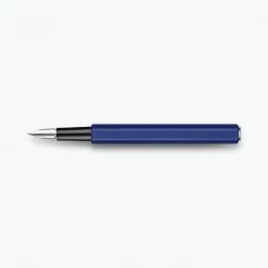 Fountain Pens Caran D'Ache - Fountain Pen - 849 Classic - Blue