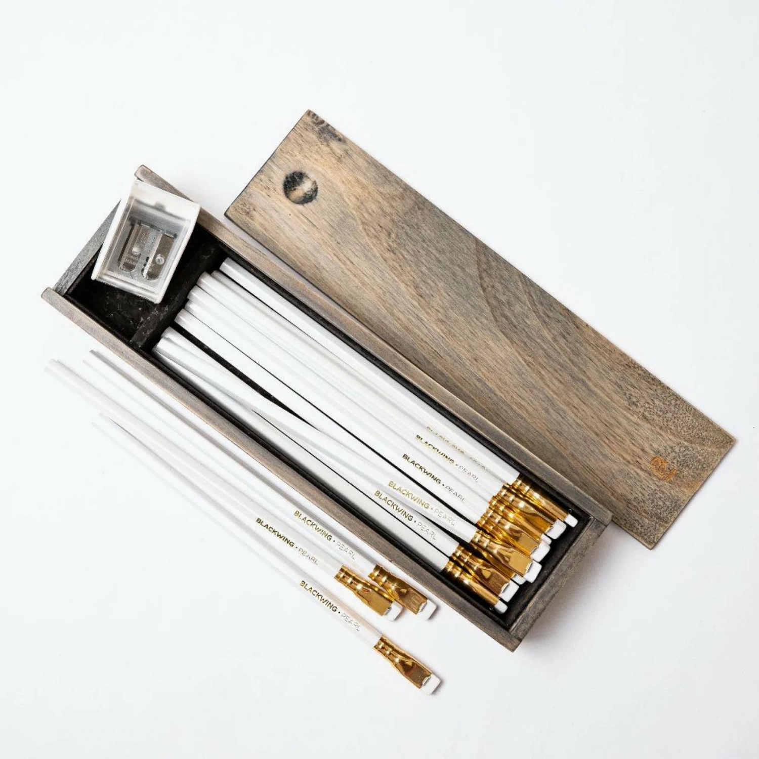 New 🔥 Palomino Blackwing - Pencils - Rustic - Box Set Of 12 - Pearl New Arrivals 🧨 4 Palomino Blackwing - Pencils - Rustic - Box Set Of 12 - Pearl New Arrivals