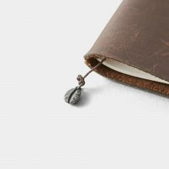 Traveler's Company Traveler's Notebook Traveler's Factory - Charm - Coffee Bean