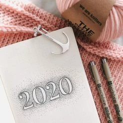 Page Anchor - Page Holder - Winter Platinum