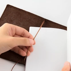 Traveler's Company - Traveler's Notebook - Passport - Brown